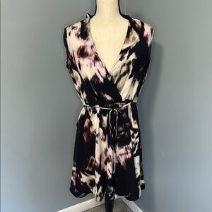 Simply Vera Vera Wang Women’s Black/Purple Tie Front Dress Sz S